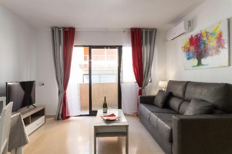 Cosy Friendly Centre Alicante Apartment Luaran gambar